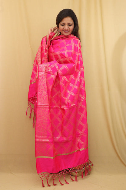 Stunning Pink Banarasi Silk Dupatta - Elegant and Luxurious