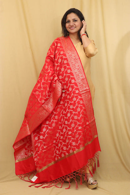 Elegant Red Banarasi Silk Dupatta - Perfect for Any Occasion