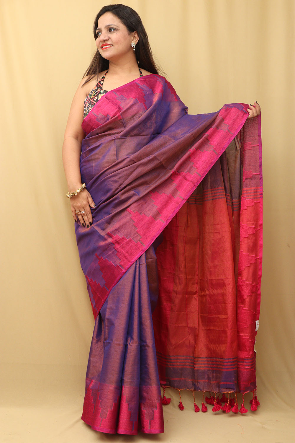 Exquisite Purple Bengal Cotton Saree with Temple Border