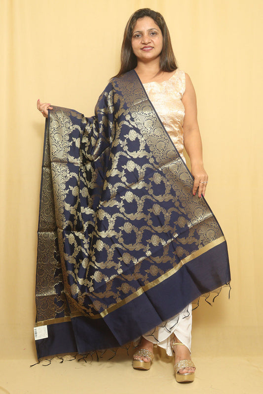 Stunning Blue Banarasi Silk Dupatta - Versatile and Elegant - divyaindia 