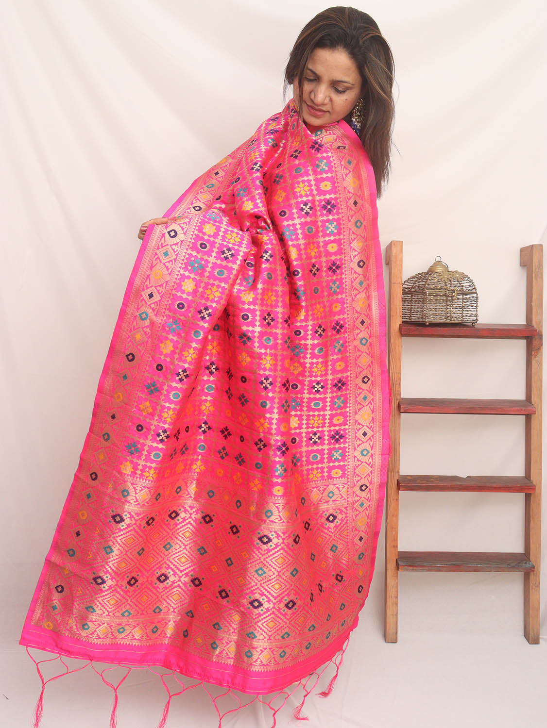 Pink Banarasi Silk Meenakari Dupatta - divyaindia 