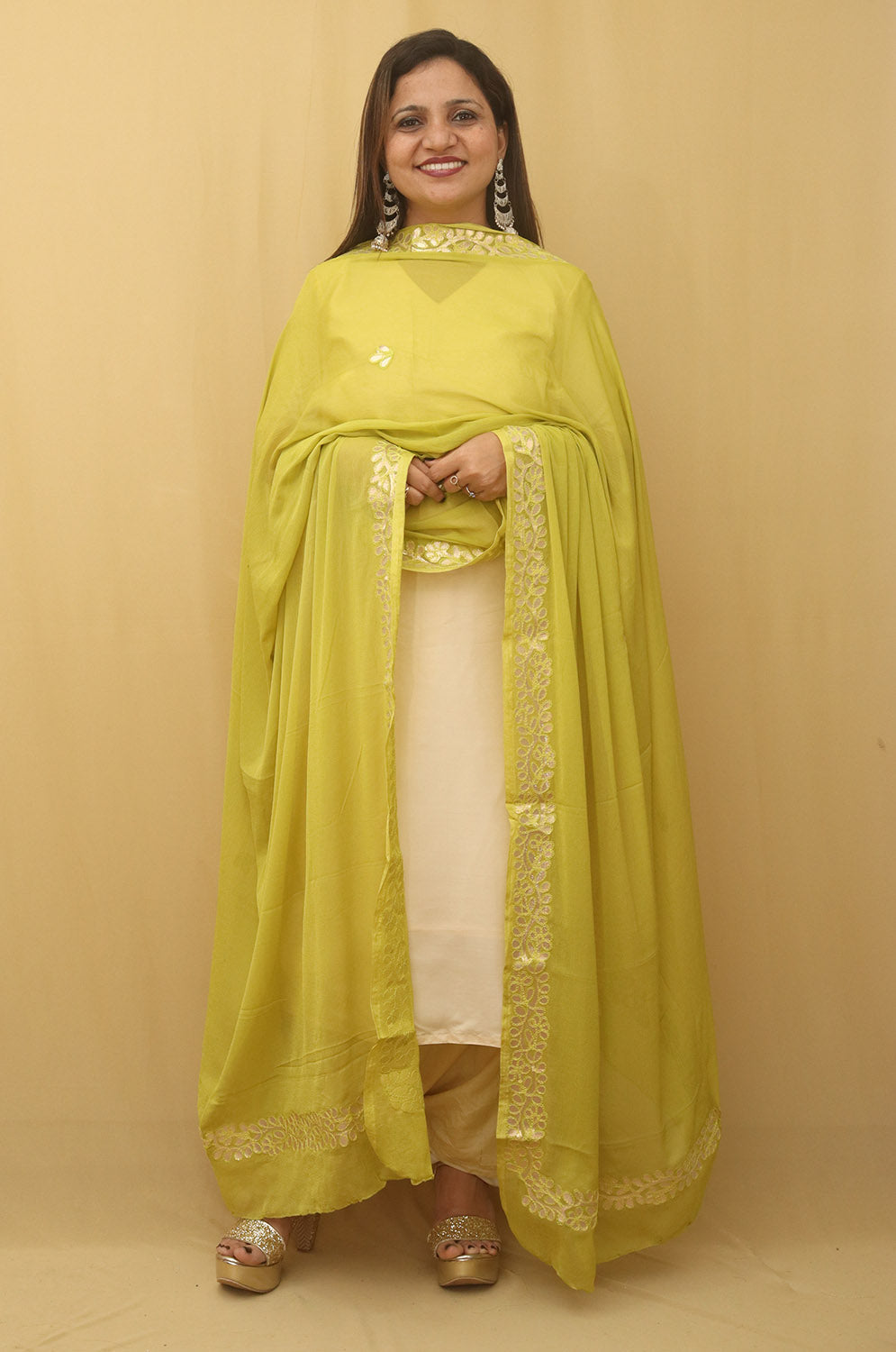 Green Gota Patti Work Chiffon Dupatta - divyaindia 