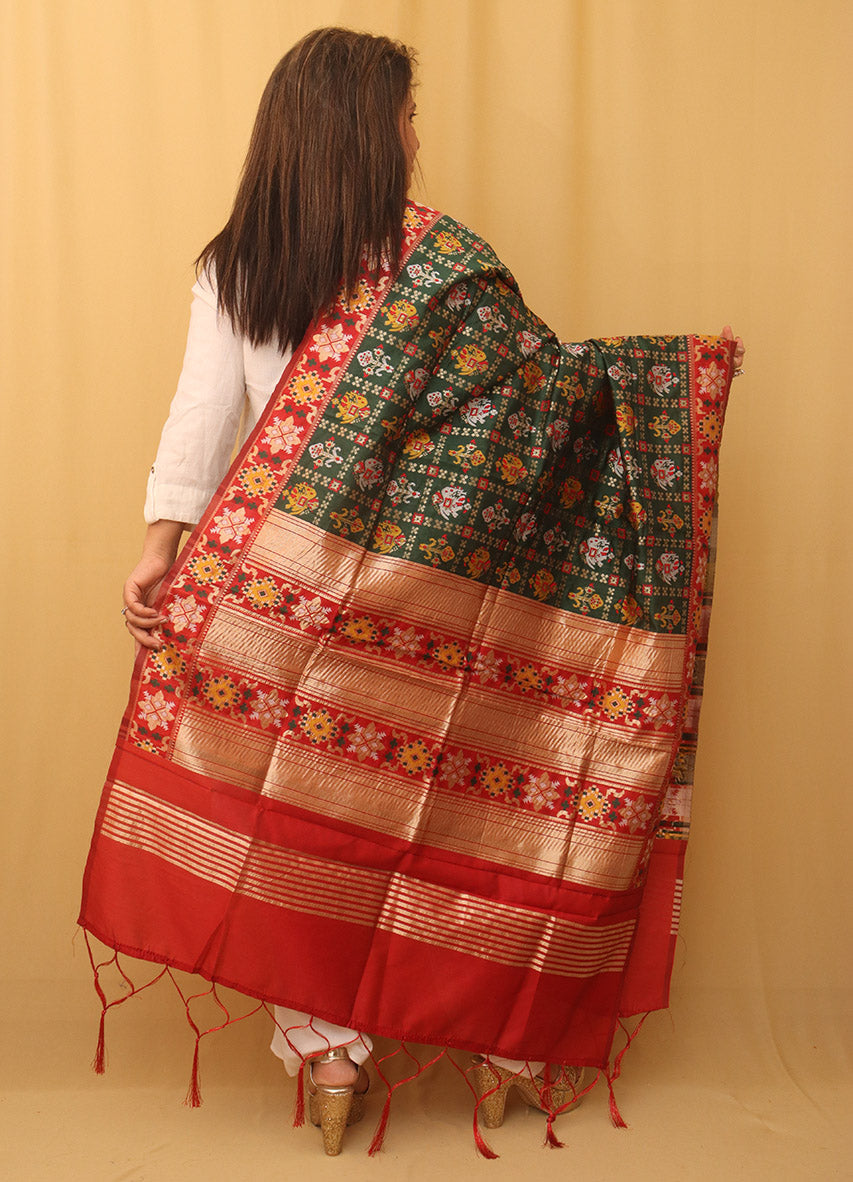 Green Patola Silk Dupatta - divyaindia 