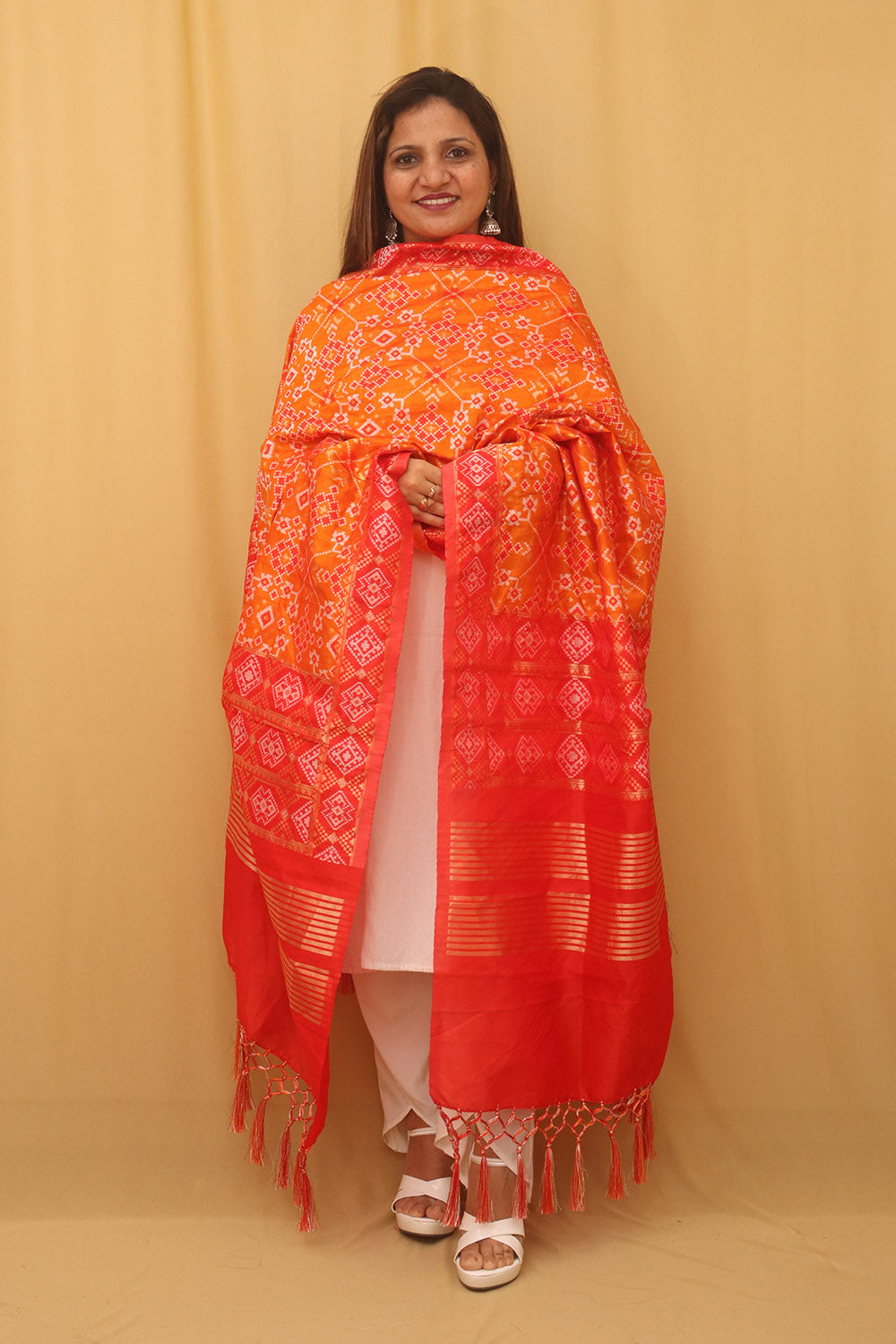 Orange Patola Silk Dupatta - divyaindia 