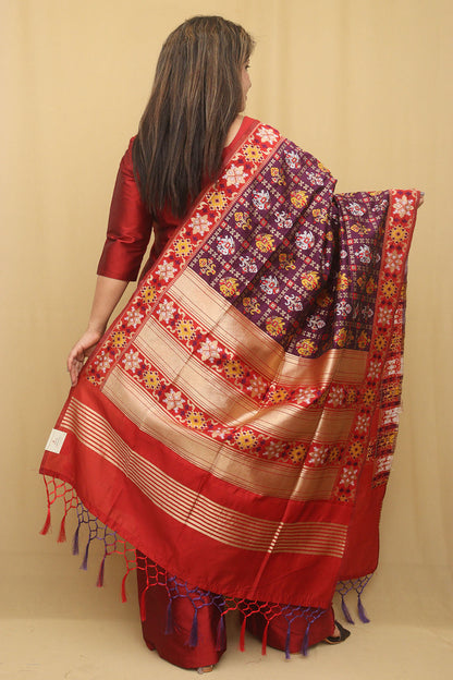 Stunning Purple Patola Silk Dupatta - Elegant and Luxurious