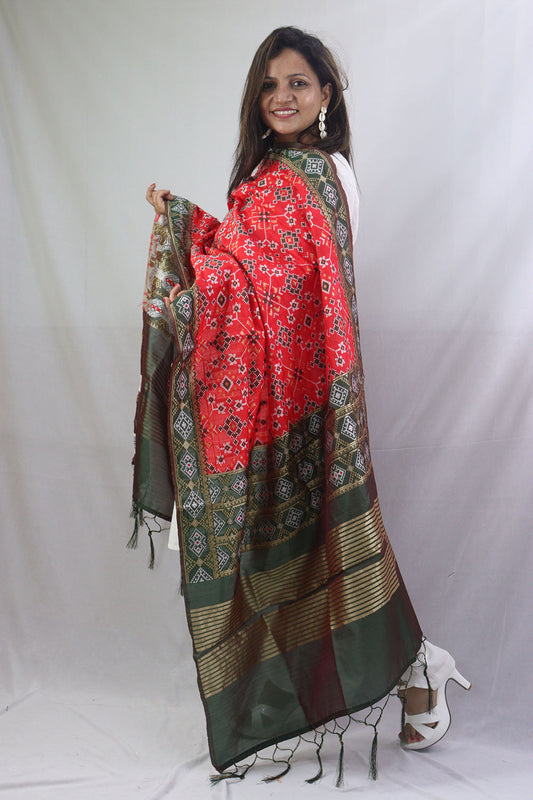 Red Patola Silk Dupatta - divyaindia 