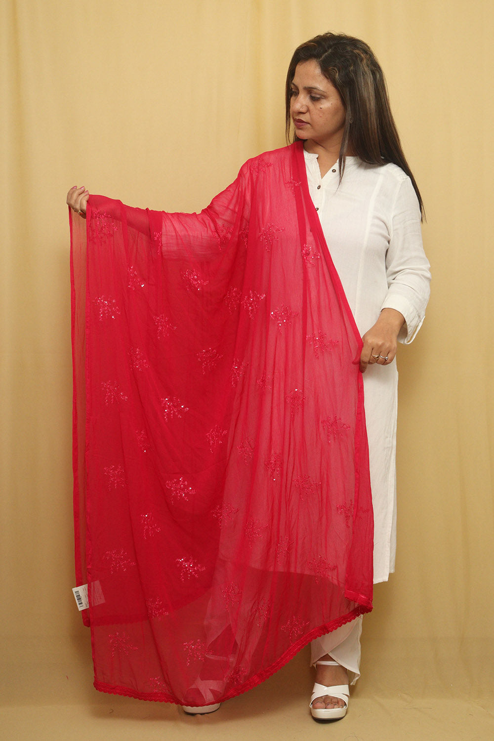 Sparkling Pink Georgette Dupatta with Trendy Sequins - Perfect for Any Occasion!