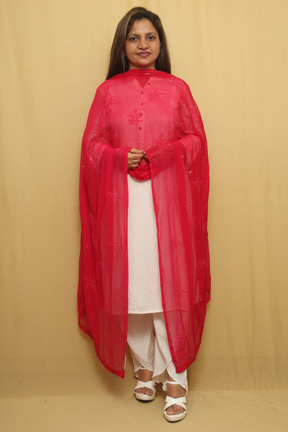 Sparkling Pink Georgette Dupatta with Trendy Sequins - Perfect for Any Occasion!