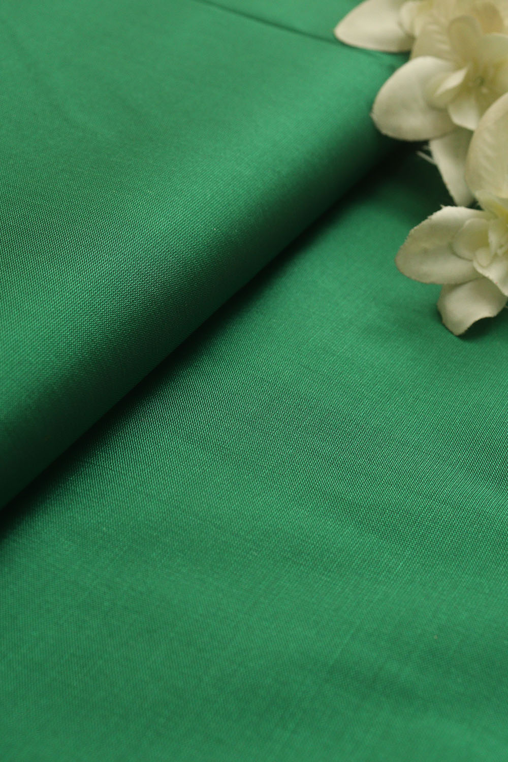 Green Plain Silk Fabric ( 1 Mtr ) - divyaindia 