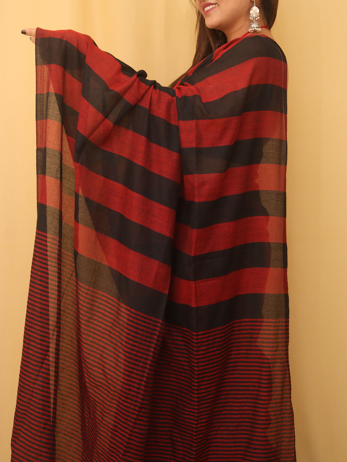 Red And Black Bengal Cotton Stripe Design Saree - divyaindia 