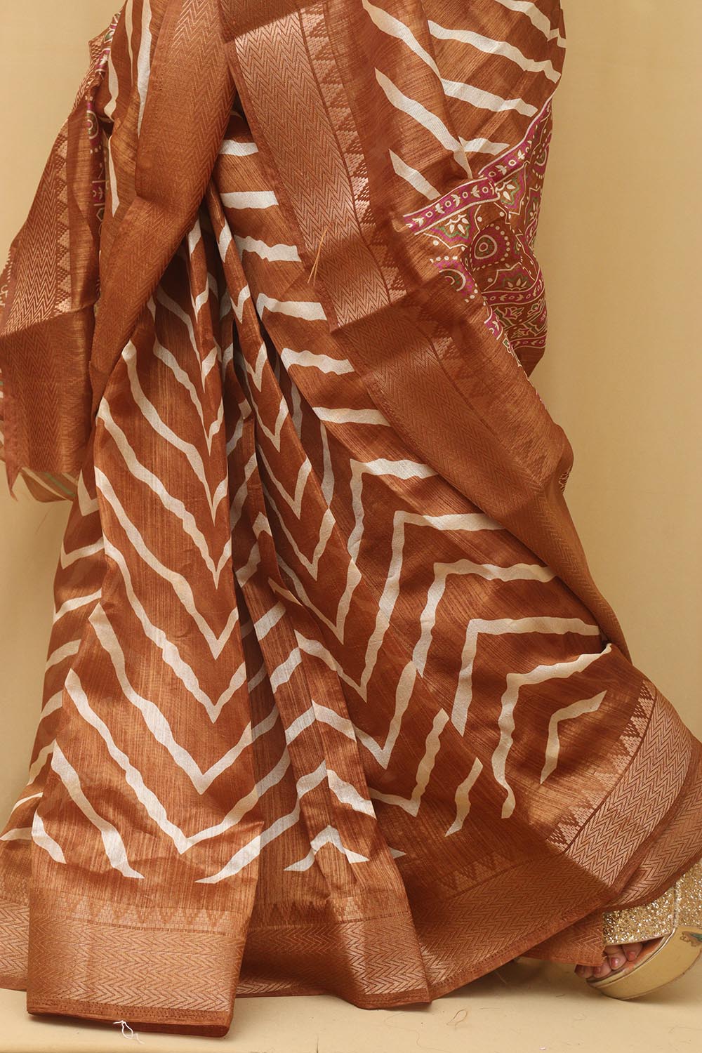 Brown Leheriya Print Tussar Cotton Silk Saree