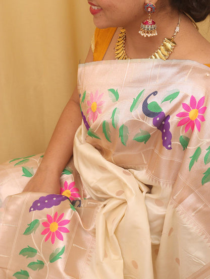 Pastel Paithani Silk Bird And Flower Design Saree - divyaindia 