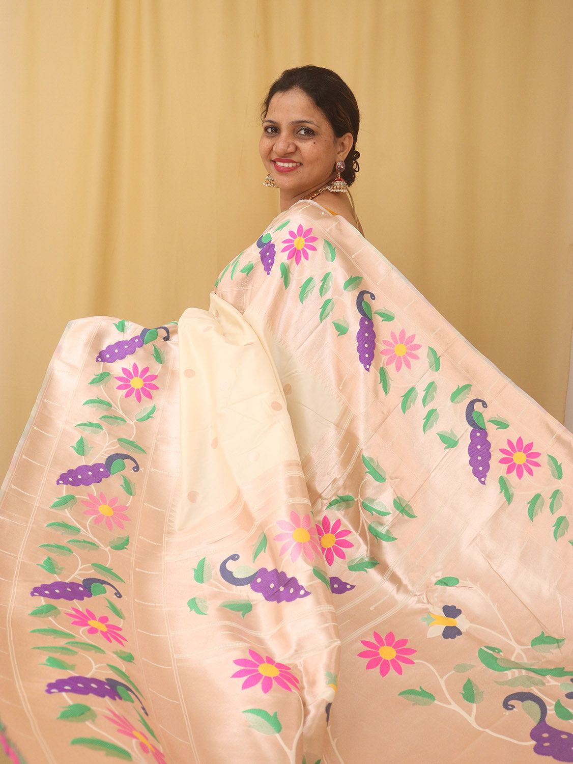 Pastel Paithani Silk Bird And Flower Design Saree - divyaindia 