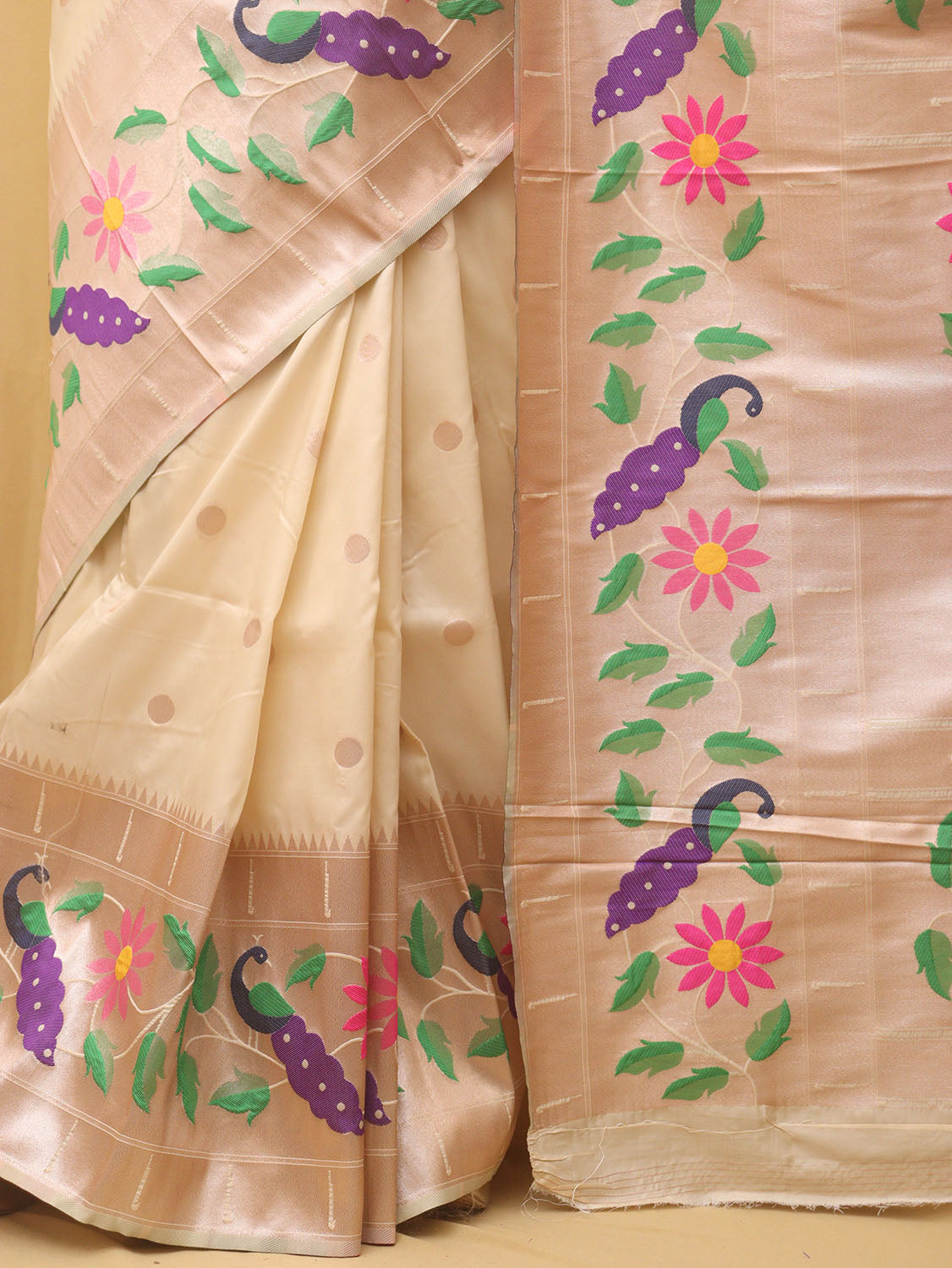 Pastel Paithani Silk Bird And Flower Design Saree - divyaindia 