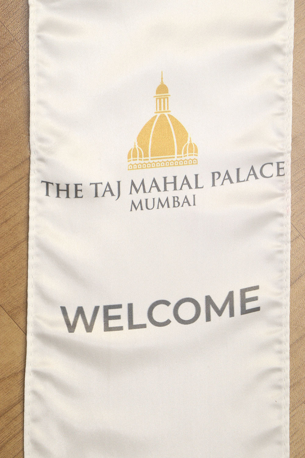 Taj's Welcome Stole: Opulence & Heritage Woven in Every Thread ( Set Of 10 )