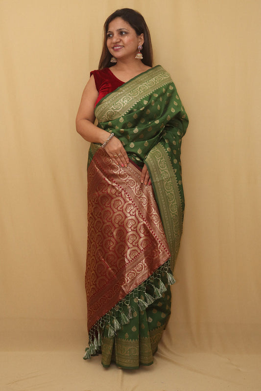 Green Banarasi Cotton Silk Saree - divyaindia 